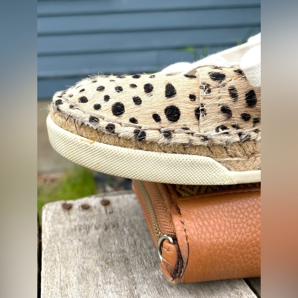 Dolce Vita Size 8.5 Women’s Madox Calf Hair Leopard-Print Sneakers •Low Top EGUC - Picture 9 of 16